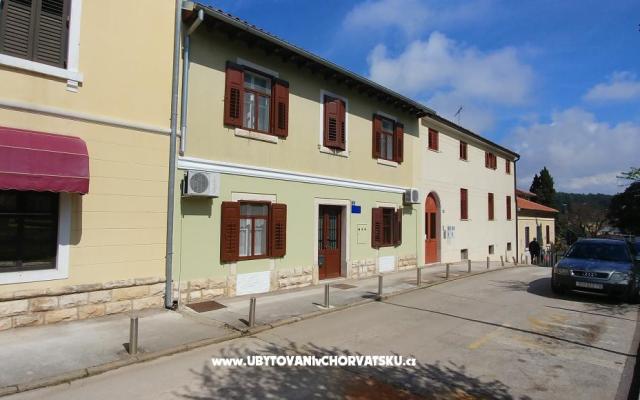 Holiday Home Casa mia – Accommodation Porec Kroatië