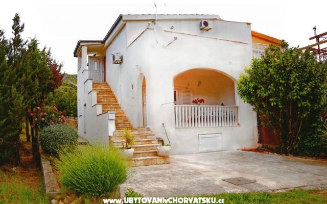 Apartments Matea – Accommodation Primosten Kroatië