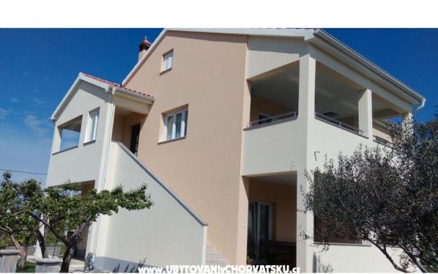 Apartment Ema – Accommodation Privlaka Kroatië