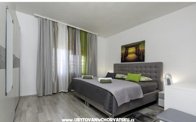  App. Oleandro***/App-studio Jasna* – Accommodation Pula Kroatië
