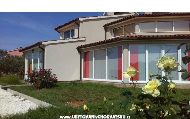 Vacation house Brcina – Accommodation Pula Kroatië