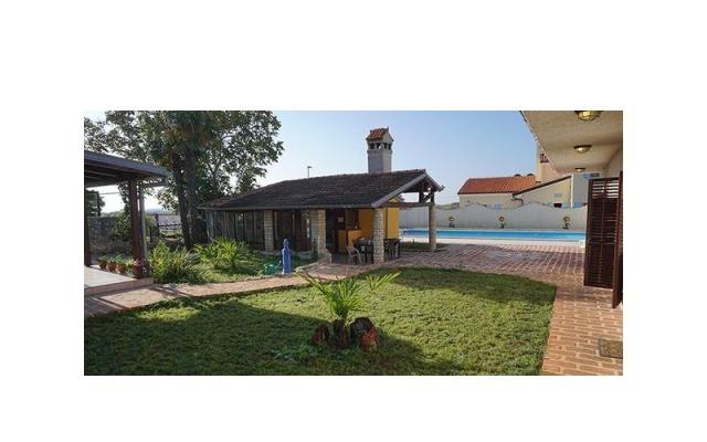 Vacation house Stancija Hajdenjak – Accommodation Pula Kroatië