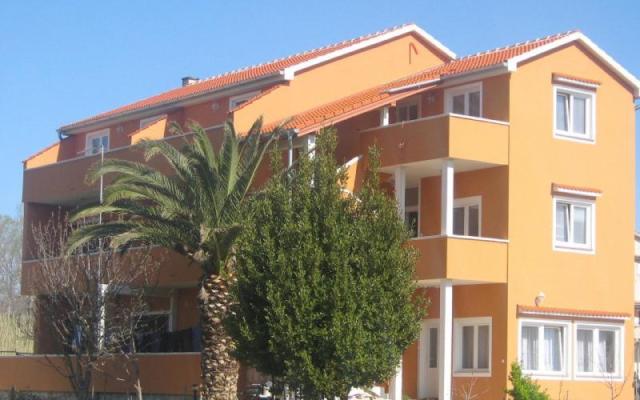 Apartments Laura – Accommodation Island of Rab Kroatië