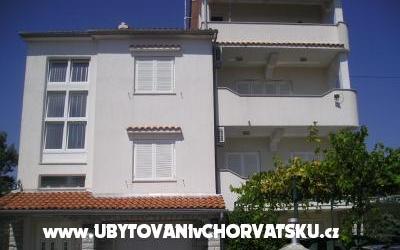 Apartments Mlacović – Accommodation Island of Rab Kroatië