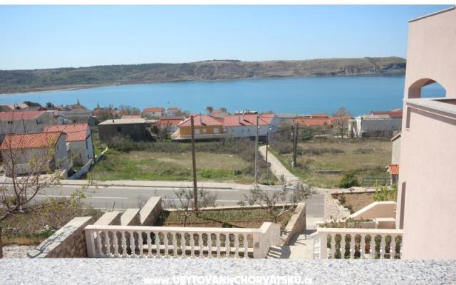 Apartments Njaco – Accommodation Razanac Kroatië