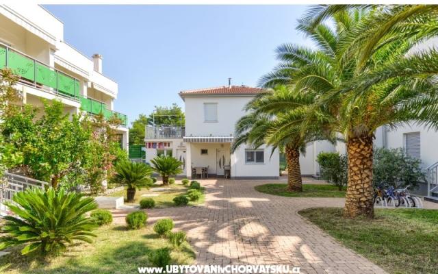 Apartments Batimat – Accommodation Razanac Kroatië