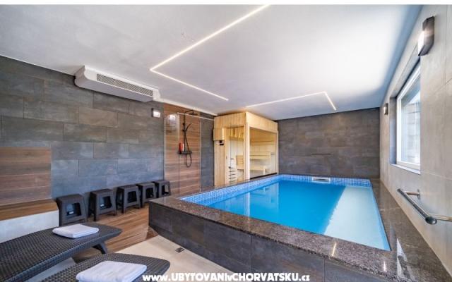 Riverside house pool jacuzi sauna – Accommodation Rijeka Kroatië