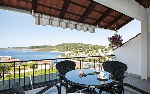 Apartment Nincevic, Kanica – Accommodation Rogoznica Kroatië
