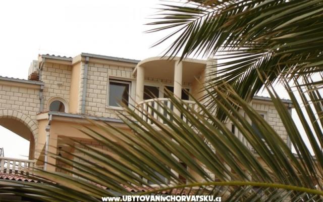 Apartments Ljubičić – Accommodation Rogoznica Kroatië