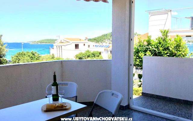  Blue Apartments – Accommodation Rogoznica Kroatië