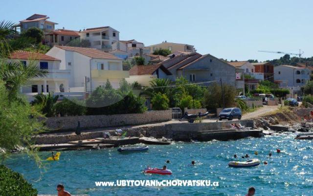 Apartments Nuić – Accommodation Rogoznica Kroatië
