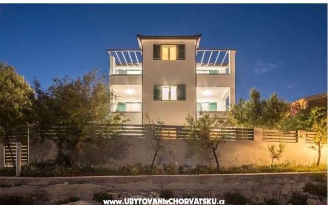 Apartments Polić – Accommodation Rogoznica Kroatië
