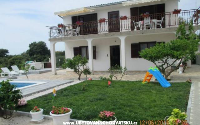 Apartments Sineva – Accommodation Rogoznica Kroatië
