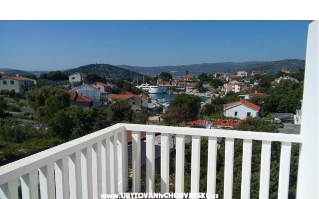 Apartments Lana – Accommodation Rogoznica Kroatië