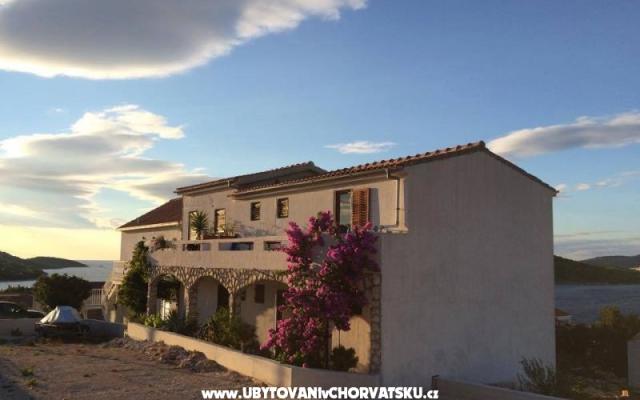 Apartments Tolić  – Accommodation Rogoznica Kroatië