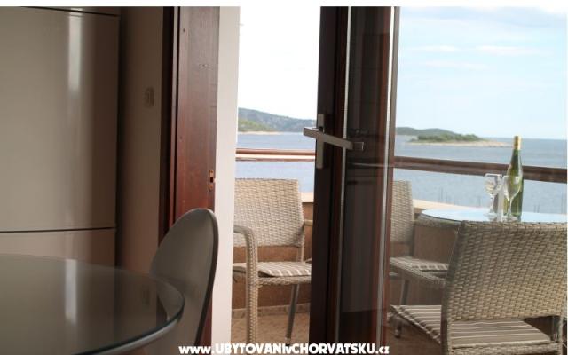 Apartments Tomislav Brnas – Accommodation Rogoznica Kroatië