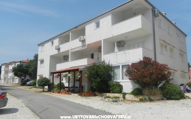 Apartments Radic – Accommodation Rogoznica Kroatië