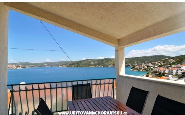 Apartments Turtle – Accommodation Rogoznica Kroatië