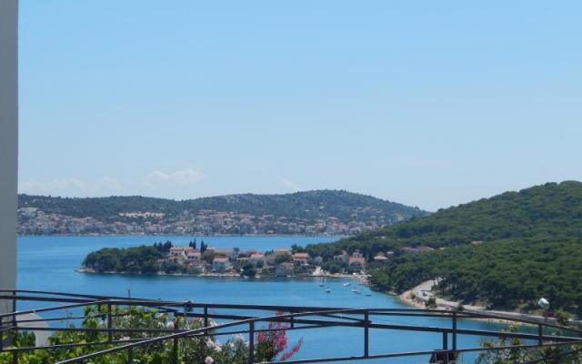 House Roko – Accommodation Rogoznica Kroatië