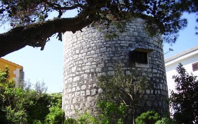 Vacation house Stari mlin – Accommodation Rogoznica Kroatië