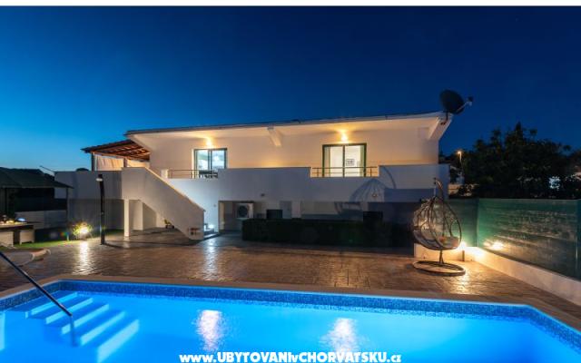 Vila Alina – Accommodation Rogoznica Kroatië