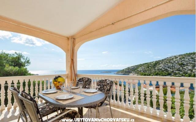 Villa Vuckovic – Accommodation Rogoznica Kroatië