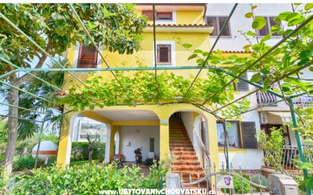 Cheap apartment in Rovinj – Accommodation Rovinj Kroatië