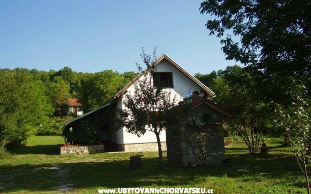 Vacation house Biserka – Accommodation Senj Kroatië