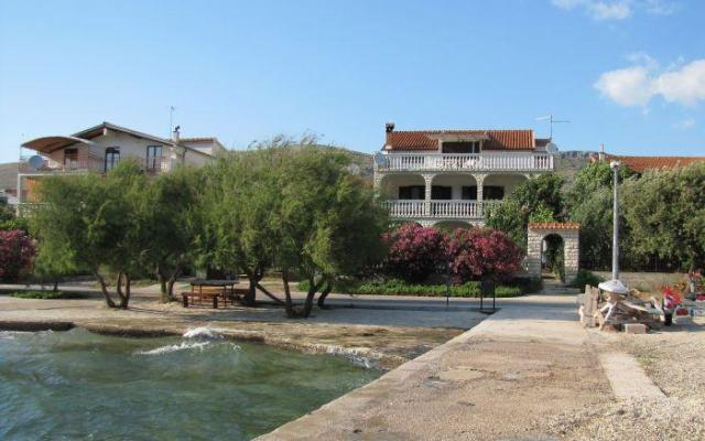 Apartments Filip i Tina – Accommodation Sibenik Kroatië