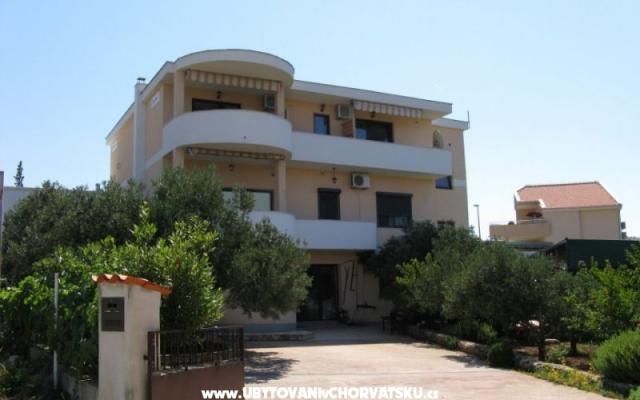 Apartments Josip Lela – Accommodation Sibenik Kroatië