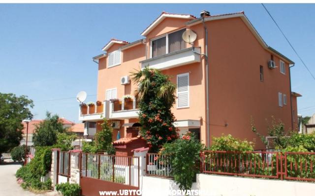 Apartments Marija i Toni – Accommodation Sibenik Kroatië