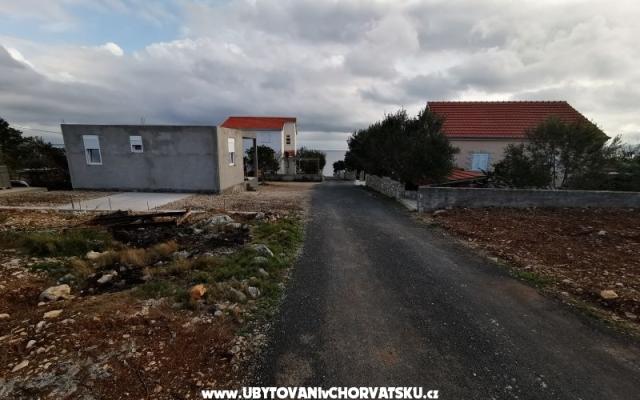 Apartments Sušac – Accommodation Island of Solta Kroatië