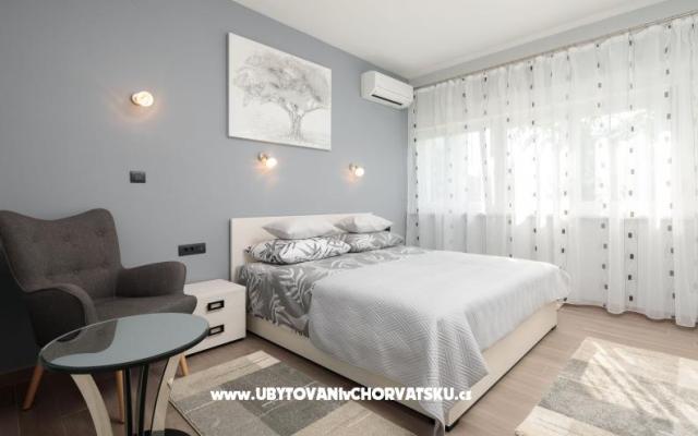 Grand tree apartment **** – Accommodation Split Kroatië