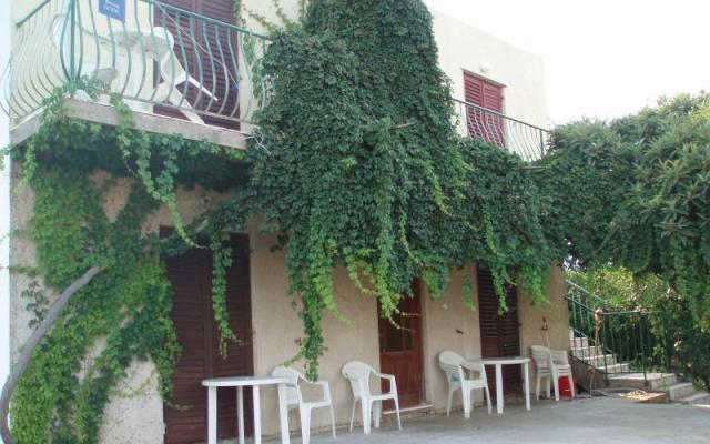 Apartmenty pokoje Urlić – Accommodation Sreser Kroatië