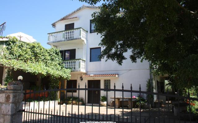 Apartments Dana – Accommodation Sukosan Kroatië