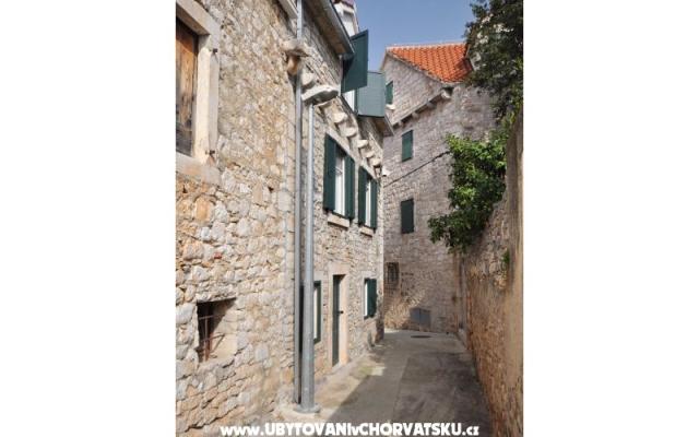 Apartments Sandra – Accommodation Supetar – Brac Kroatië