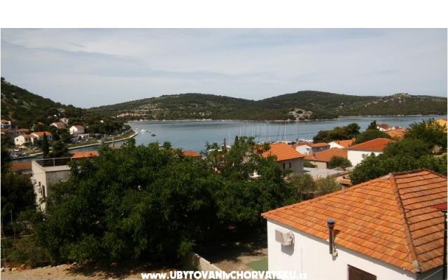 Apartments Veldić – Accommodation Tisno Kroatië