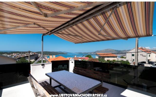 Antonio – Accommodation Trogir Kroatië