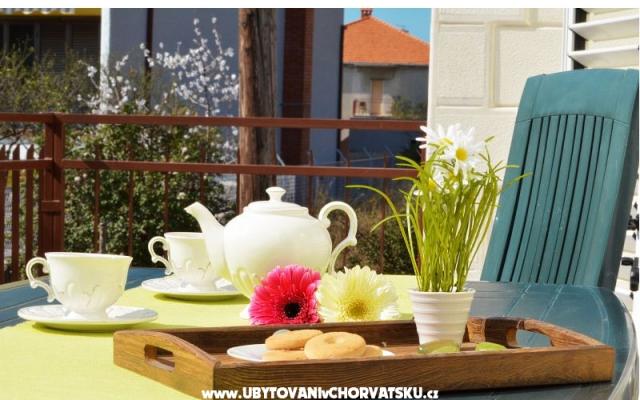 Apartments Ana i Vinka – Accommodation Trogir Kroatië