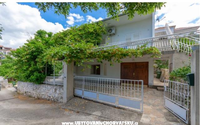 Apartment Nona Elza – Accommodation Trogir Kroatië