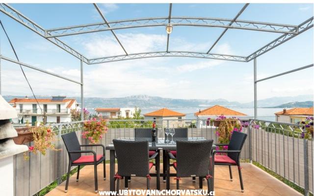 Apartment DUNJA – Accommodation Trogir Kroatië