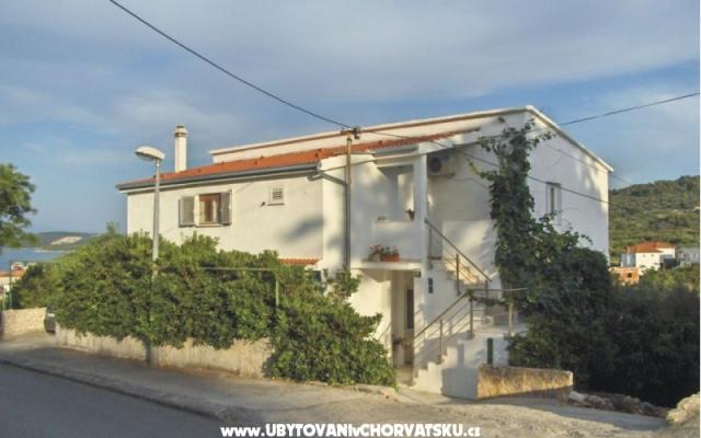 Apartments Boa  – Accommodation Trogir Kroatië