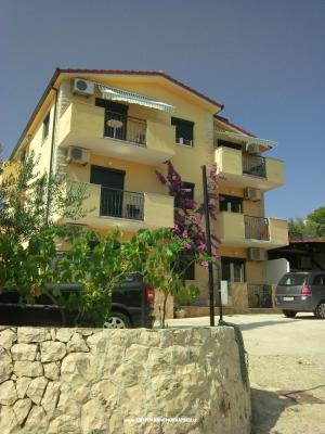 Apartments Mia – Accommodation Trogir Kroatië