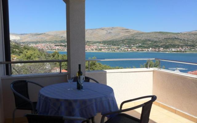 Apartment Misevac – Accommodation Trogir Kroatië