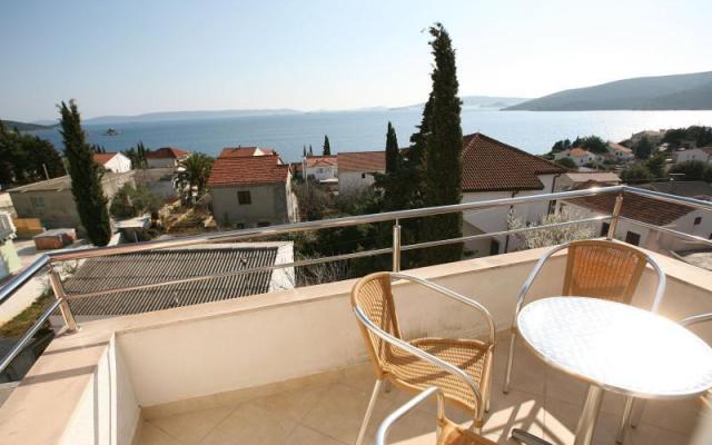 Apartments Kairos – Accommodation Trogir Kroatië