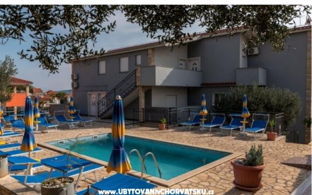 Apartments Petra – Accommodation Trogir Kroatië