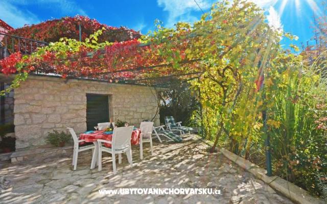Apartments Villa Maslina – Accommodation Trogir Kroatië