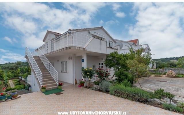 Brankica – Accommodation Trogir Kroatië