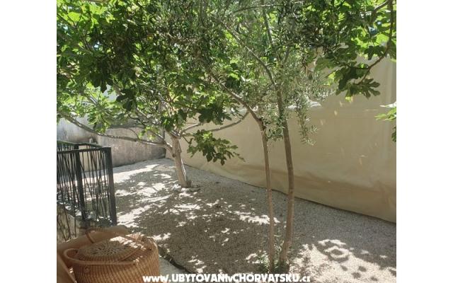Sea Land  – Accommodation Trogir Kroatië