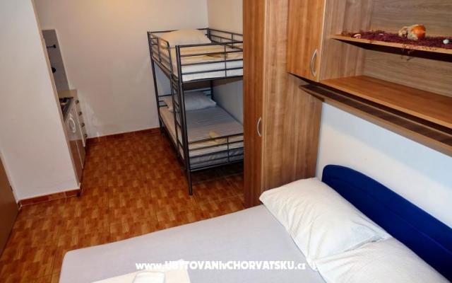 Apartments Jadranka Vladić – Accommodation Tucepi Kroatië